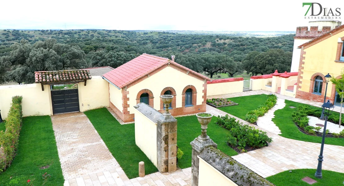 El espectacular palacete que ha restaurado la Diputación de Cáceres: podrás alojarte en él