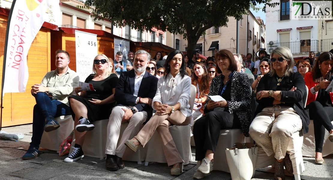 Plasencia se viste de moda gracias a RESOTEX