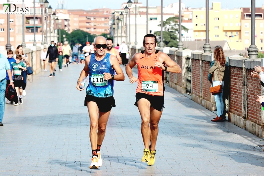 Imágenes del VII Cross Solidario Virgen del Pilar en Badajoz