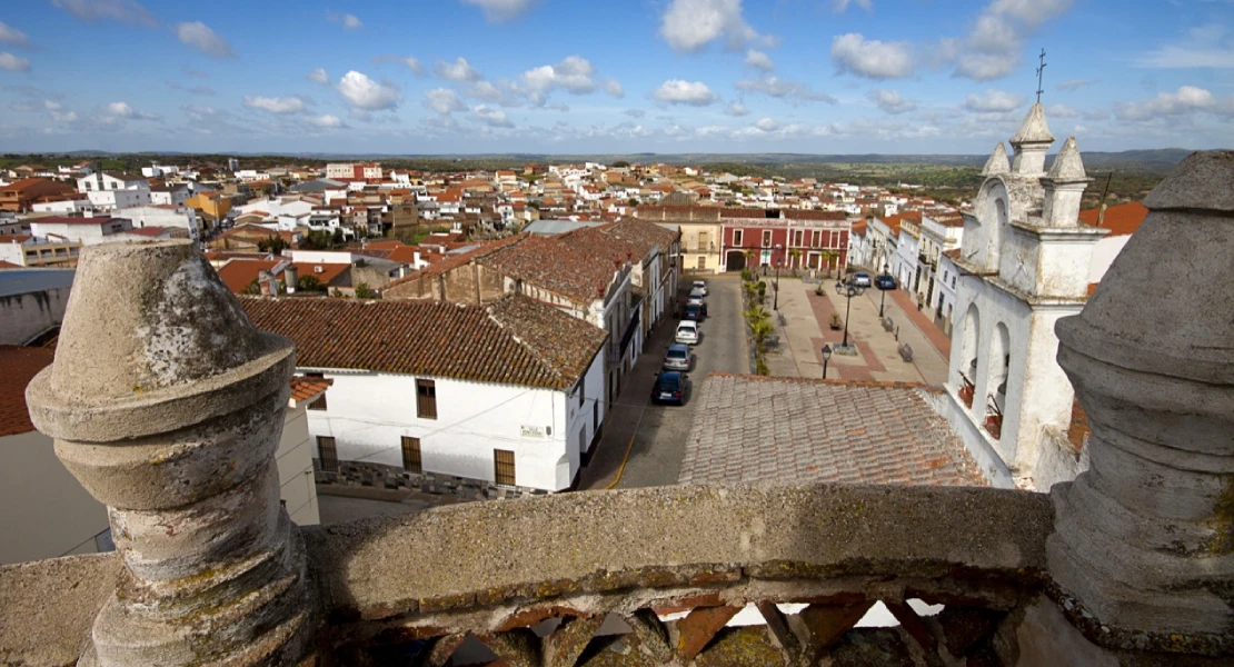 Dos localidades extremeñas entre los municipios con menor renta per cápita de España