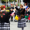 La plaza de San Francisco se llena de alegría y fiesta para celebrar el Día de los Mayores