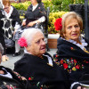 La plaza de San Francisco se llena de alegría y fiesta para celebrar el Día de los Mayores