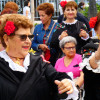 La plaza de San Francisco se llena de alegría y fiesta para celebrar el Día de los Mayores