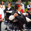 La plaza de San Francisco se llena de alegría y fiesta para celebrar el Día de los Mayores