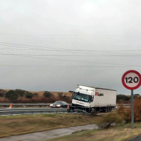 Accidente de camión en la A-66