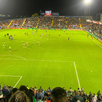 Gran ambiente en los aledaños del Francisco de la Hera antes del Gévora-Betis