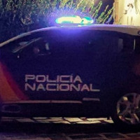 Un huido de la justicia se refugia entre armas en una casa de Badajoz