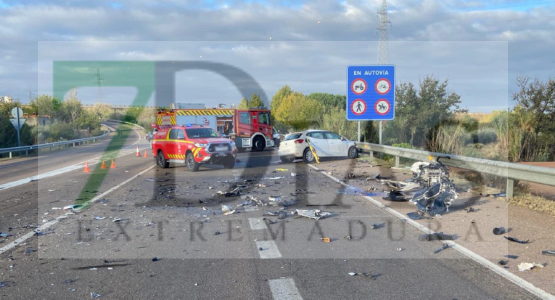 Grave colisión en la EX-A2: fallece un hombre 48 años