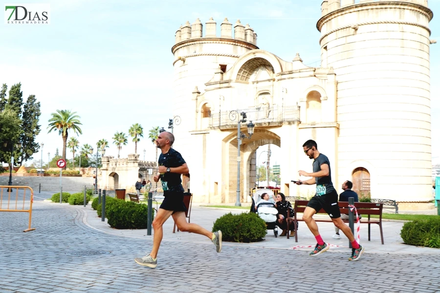 Imágenes del VII Cross Solidario Virgen del Pilar en Badajoz