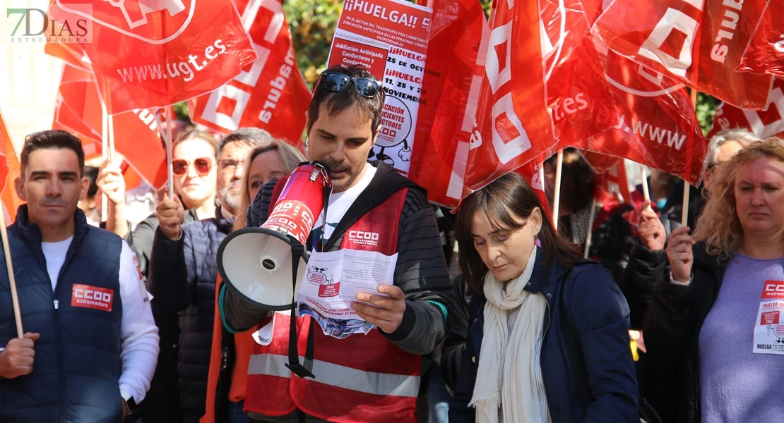 Manifestación en Badajoz para que los conductores de autobuses se jubilen antes