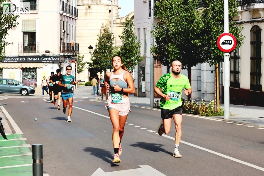 Imágenes del VII Cross Solidario Virgen del Pilar en Badajoz