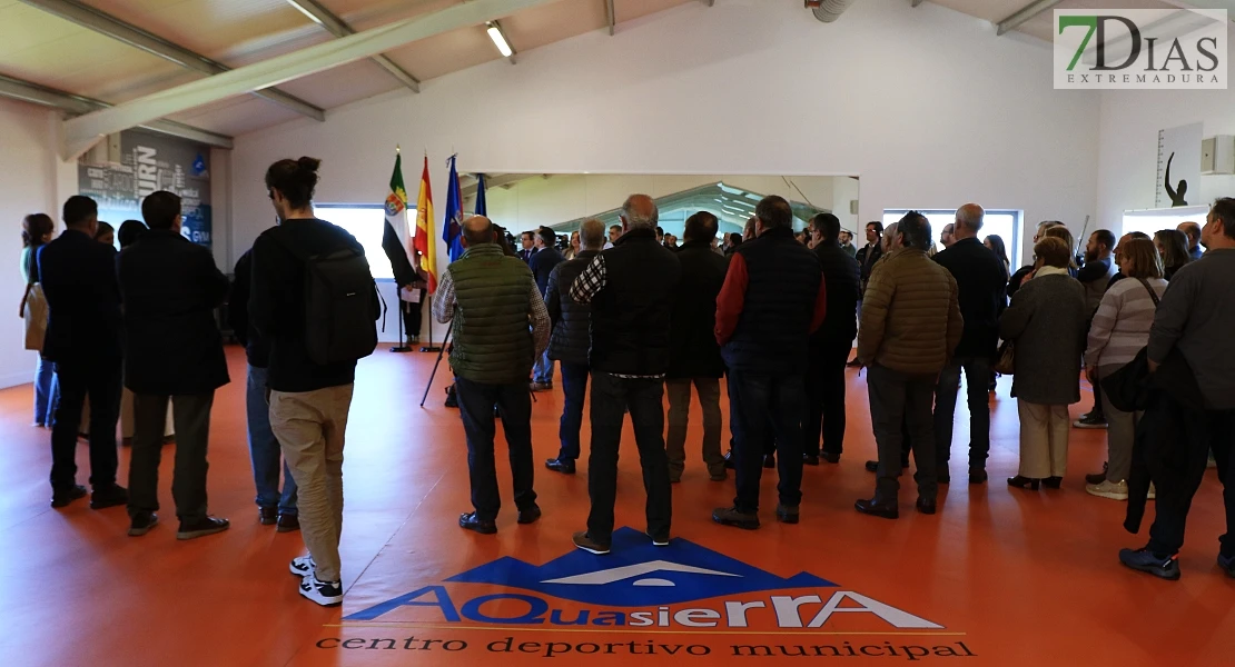 San Vicente de Alcántara amplía su centro deportivo con una piscina terapéutica, otra climatizada y un gimnasio