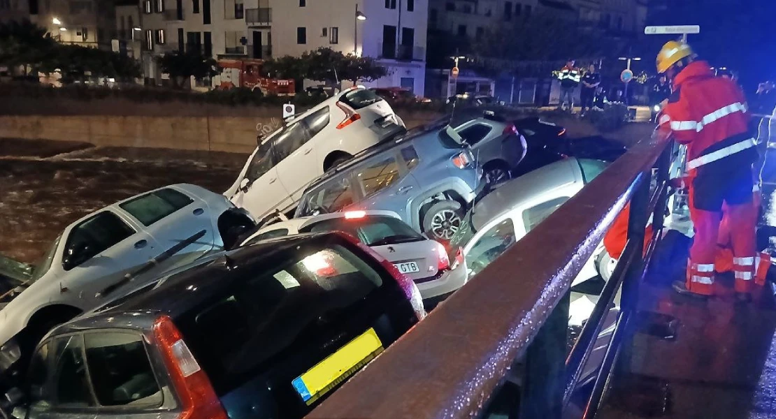 Nuevas inundaciones en Cataluña arrastran más de 30 coches esta madrugada