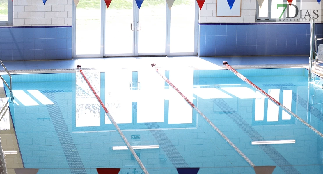 San Vicente de Alcántara amplía su centro deportivo con una piscina terapéutica, otra climatizada y un gimnasio