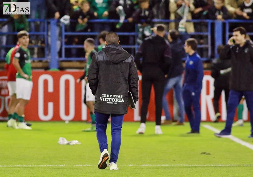 Imágenes de la Copa del Rey: el Gévora lucha y el Betis arrasa