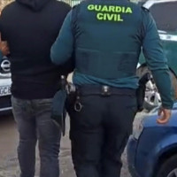 Detenida una pareja en Extremadura: ella prometía relaciones sexuales a mayores para robarles