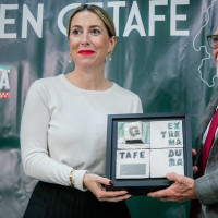 Guardiola recibe un premio de la Casa Regional de Extremadura en Getafe