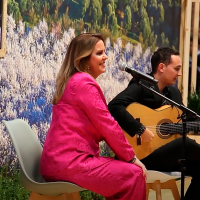 La cantaora Esther Merino lleva la Navidad a Gévora con su zambombada