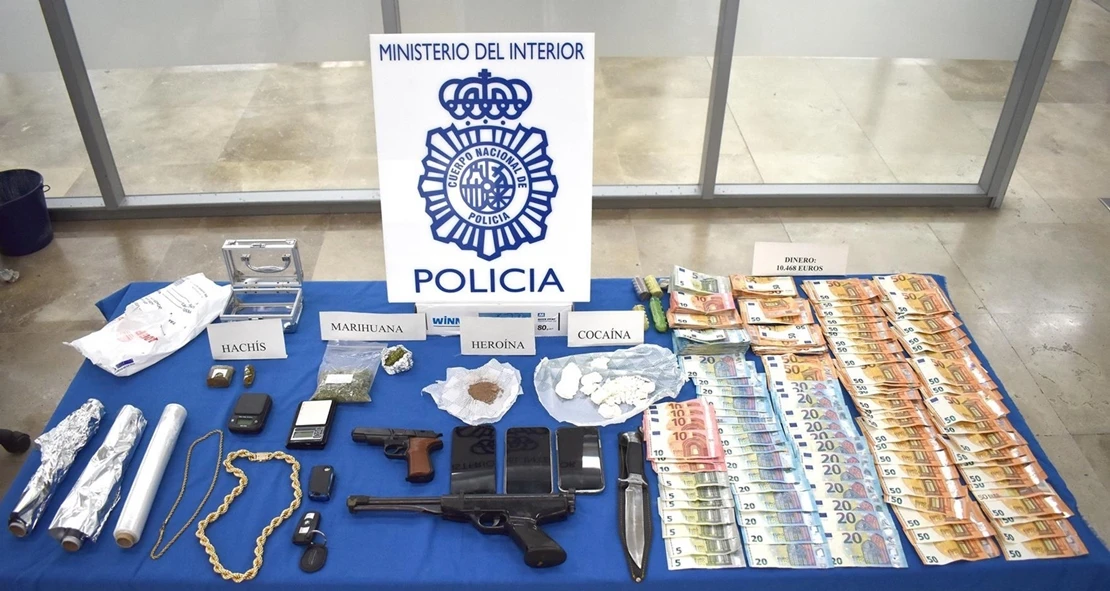 Policía Nacional desarticula seis puntos de venta de distintas drogas en la barriada de San Lázaro