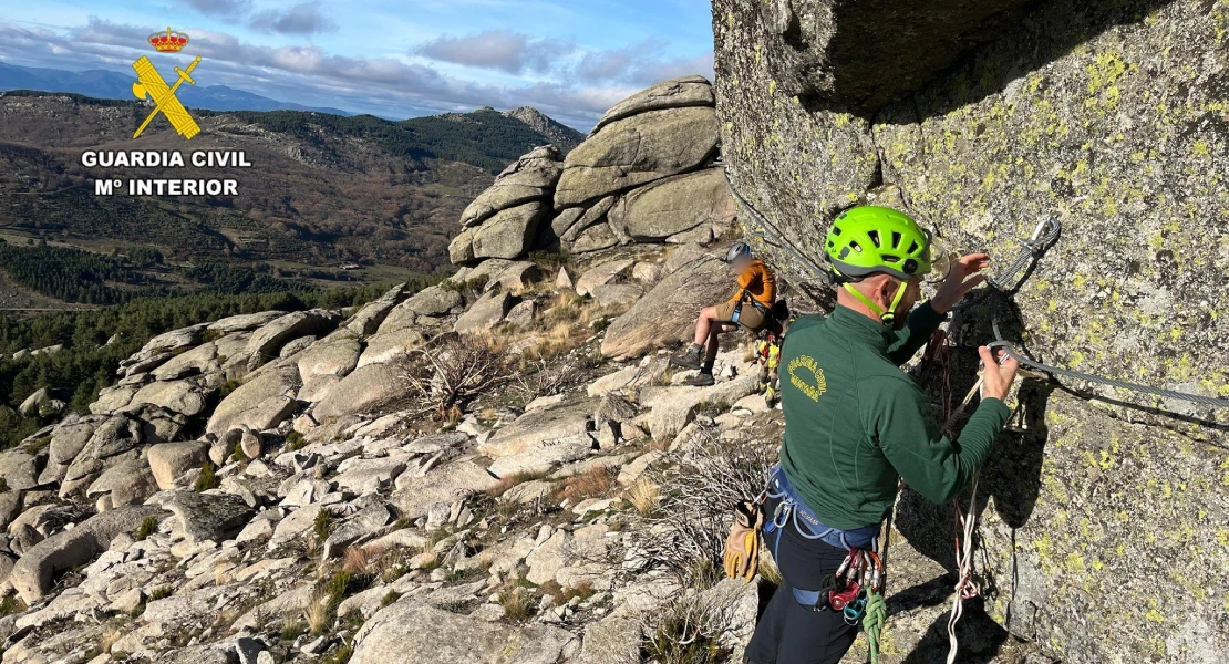 Rescatan a un escalador de 60 años que había quedado atrapado en un paraje extremeño