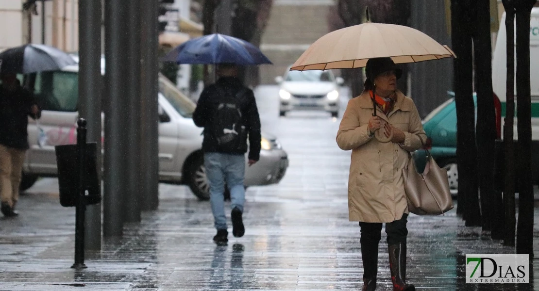 ¿Hasta cuándo lloverá este lunes en Extremadura?