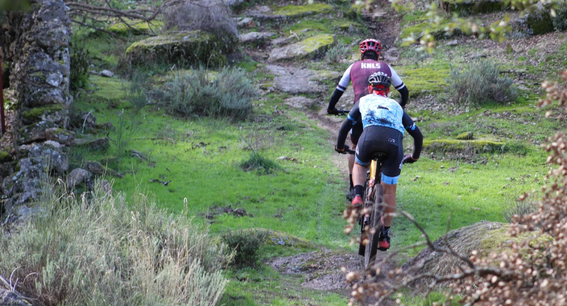 "La ruta de ciclismo de montaña más bonita de la provincia de Badajoz" en San Vicente de Alcántara