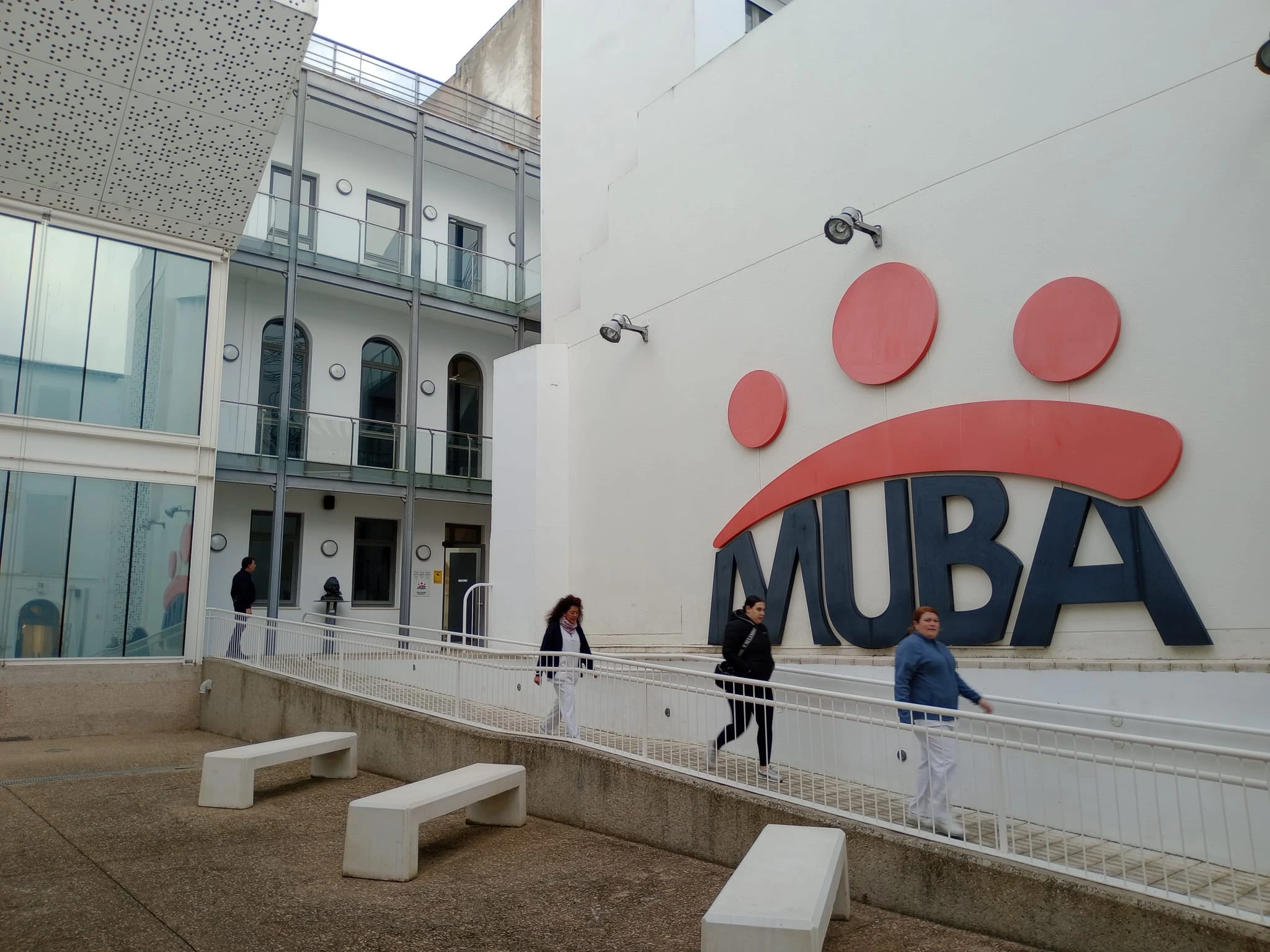 Así se actuaría si hubiera un incendio en el Museo de Bellas Artes de Badajoz