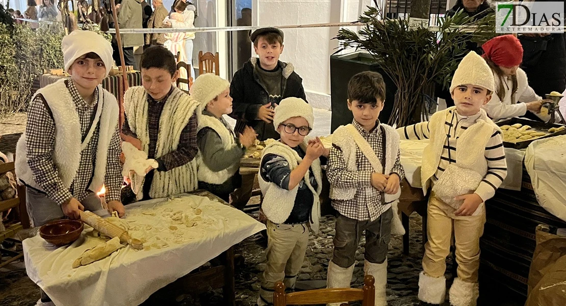 Valencia del Ventoso se vuelca con la celebración de su Belén viviente