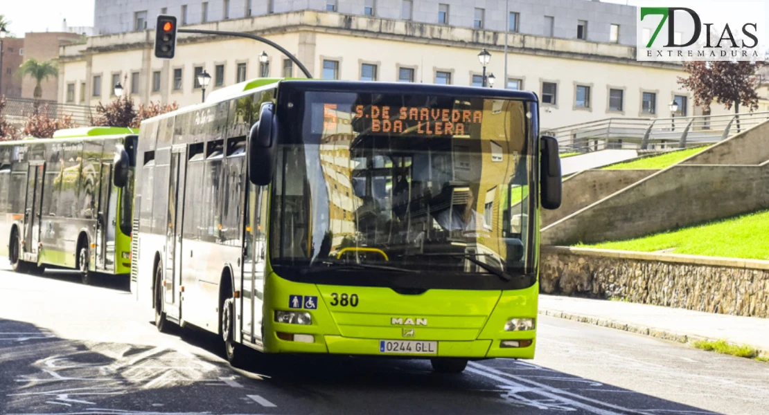 Informan de los horarios de transportes estas Navidades en Badajoz