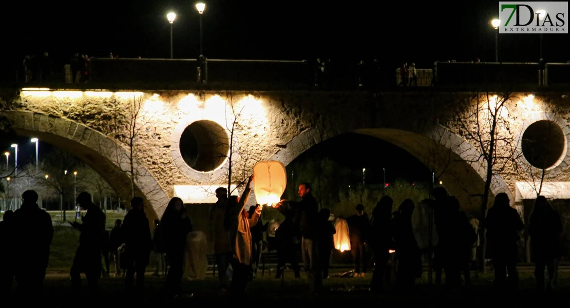 FOTONOTICIA: Así vivieron los pacenses 'la noche de los deseos'