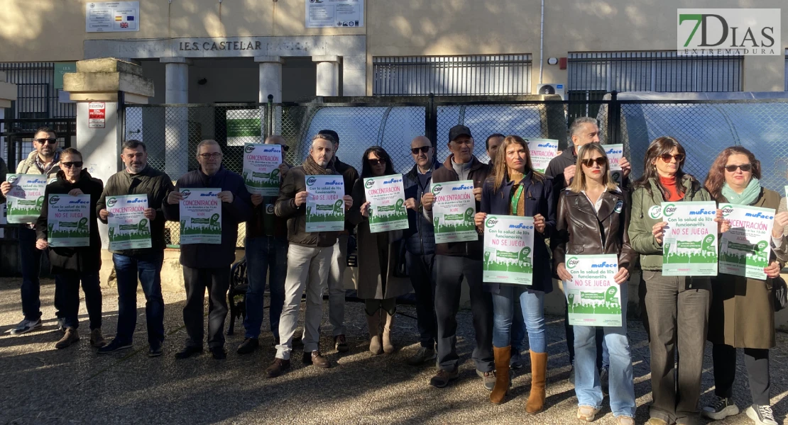 Funcionarios protestan por su traslado al Sistema Público de Salud: "No descartamos huelga hasta que haya un acuerdo"