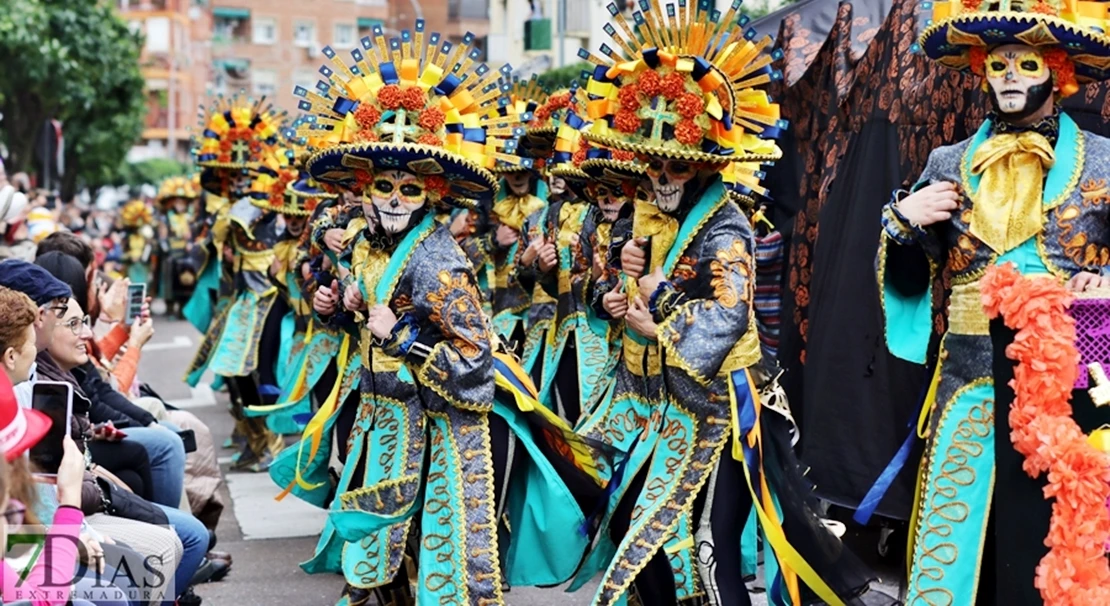 Listado oficial de comparsas, murgas, artefactos y grupos menores que participarán en el Carnaval de Badajoz