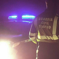 Un herido grave tras una salida de vía en Badajoz