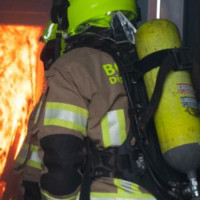 Alertan a bomberos, Guardia Civil y sanitarios ante un incendio de vivienda en Extremadura