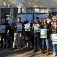 Funcionarios protestan por su traslado al Sistema Público de Salud: "El sistema colapsará"