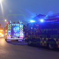 Los bomberos acuden a un incendio de vivienda en Badajoz