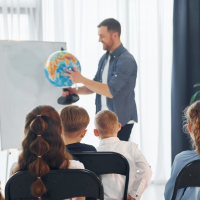 Los profesores extremeños cuentan con más de 2.000 actividades formativas este curso