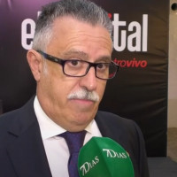 Down España concederá un premio al reconocido doctor de Badajoz Enrique Galán