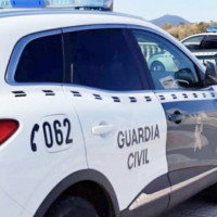 Atrapado y herido en una salida de vía en la A-5