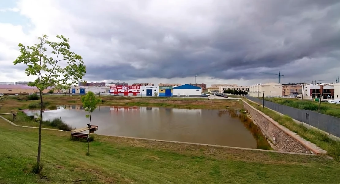 Denuncian el abandono de los polígonos industriales de la ciudad de Cáceres