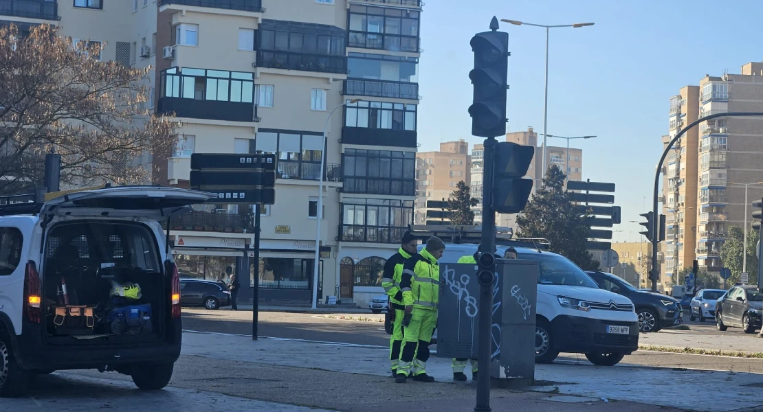 La Policía interviene tras dejar de funcionar varios semáforos de la 'autopista' en Badajoz