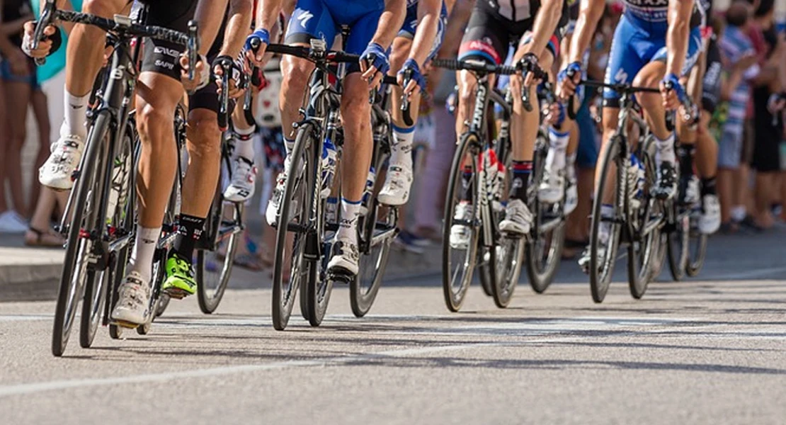 Apuestan por la igualdad en la vuelta ciclista a Extremadura