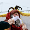 Los Reyes Magos reparten ilusión desafiando al mal tiempo en Badajoz