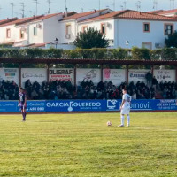 El CD Badajoz vence al último clasificado en un partido con poco fútbol