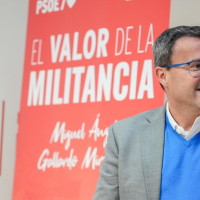 Gallardo revalida la Secretaría General del PSOE de Extremadura frente a Esther Gutiérrez