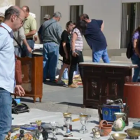 Vuelve el Rastro de Artesanía y Antigüedades al Casco Antiguo de Badajoz