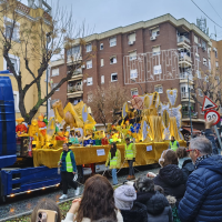 FOTONOTICIA: La cabalgata de Badajoz se celebra a pesar de la lluvia