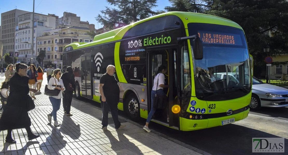 Crece de forma notable el número de personas que usan el bus urbano en Extremadura