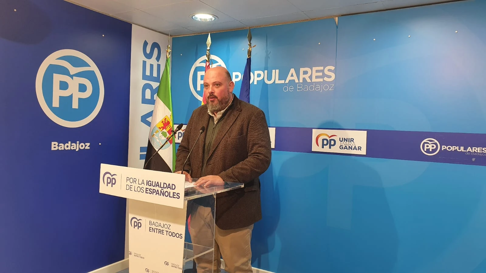 El PP explica su voto en contra del Decreto Ómnibus: "No vamos a hacer rehenes a los pensionistas como el PSOE"