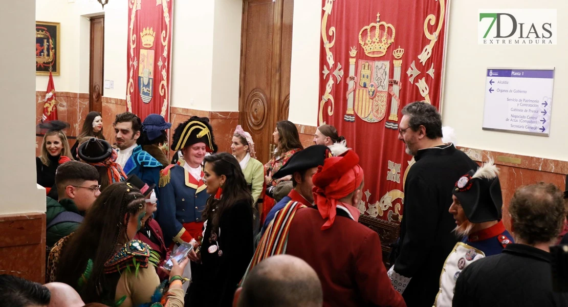 Carolina Yuste inaugura el Carnaval de Badajoz 2025 con el pregón